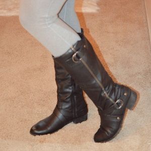 Black Boots with Strap